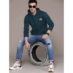 Roadster Men Solid Applique Hooded Sweatshirt-picture-21