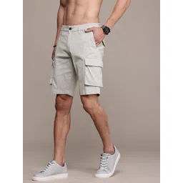 Roadster Men Solid Cargo Shorts-picture-40