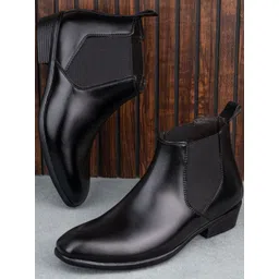 Roadster Men Synthetic Chelsea Boots-picture-32
