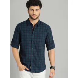 Roadster Men Teal Blue & Navy Blue Checked Pure Cotton Casual Sustainable Shirt-picture-38