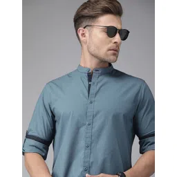 Roadster Men Teal Blue Regular Fit Solid Sustainable Casual Shirt-picture-29