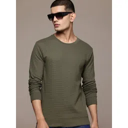 Roadster Men Textured T-shirt-image-36