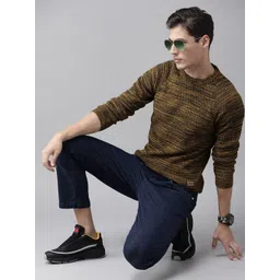 Roadster Men Yellow & Black Solid Pullover-picture-23