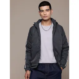 Roadster Raglan Sleeves Padded Jacket With A Hood-picture-31