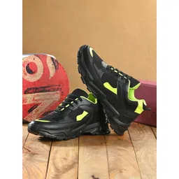 Roadster The Lifestyle Co. Men Colourblocked Lightweight Sneakers-picture-17