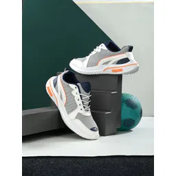 Roadster The Lifestyle Co. Men Colourblocked Lightweight Sneakers-picture-25