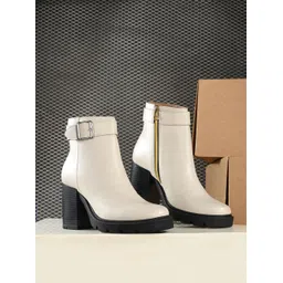 Roadster Women Beige Faux Leather Casual Chelsea Boots Boots For Women-picture-27