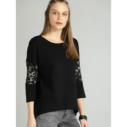 Roadster Women Black Solid Round Neck Pure Cotton T-shirt-picture-13