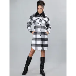 Roadster Women Casual Regular Fit Wide Black Check Winter Coat-picture-23
