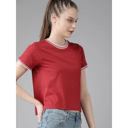 Roadster Women Red Solid Round Neck Pure Cotton T-shirt image 3