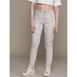 Roadster Women Solid Slim Fit Chinos Trousers-picture-36