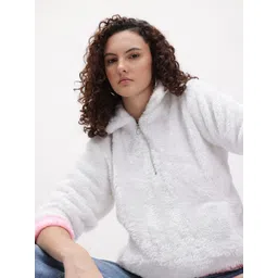 The Roadster Life Co. Contrasting Edges Faux Fur Detail Woollen Half-Zipper Pullover-picture-30