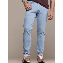 The Roadster Life Co. Men Slim Fit Light Fade Jeans-picture-24