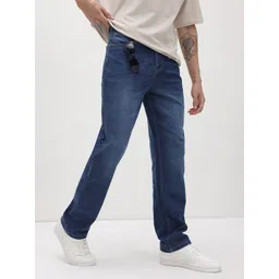 The Roadster Life Co. Men Straight Fit Mid-Rise Light Fade Stretchable Jeans-picture-29