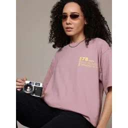 The Roadster Life Co. Printed Drop-Shoulder Sleeves Pure Cotton Oversized T-shirt-picture-26