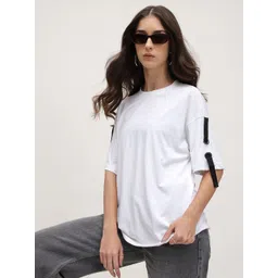 The Roadster Life Co. Women Drop-Shoulder Sleeves Oversized T-shirt-picture-19