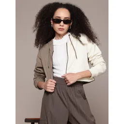 The Roadster Lifestyle Co. Colourblocked Hooded Cropped Sweatshirt-picture-22