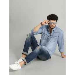 The Roadster Lifestyle Co Men Blue Chambray Sustainable Casual Shirt-picture-14