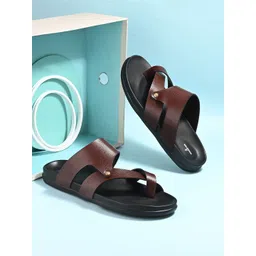 The Roadster Lifestyle Co Men Casual Slip On Sandals-picture-41