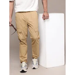 The Roadster Lifestyle Co. Men Relaxed Pure Cotton Loose Fit Pleated Cargo Trousers-picture-11