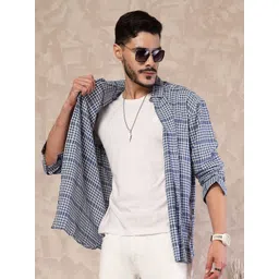 The Roadster Lifestyle Co. Men Relaxed Spread Collar Checked Casual Shirt-picture-36