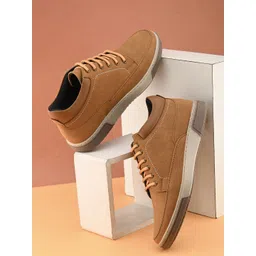 The Roadster Lifestyle Co. Men Tan Brown Textured Round Toe Memory Foam Sneakers-picture-17