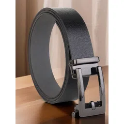 The Roadster Lifestyle Co Men Textured Leather Formal Belt-picture-30