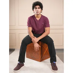 ROAR FOR GOOD Men V-Neck Solid Organic Cotton T-shirt-picture-24