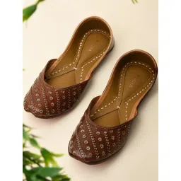 Rocia by Regal Women's Brown Ethnic Juttis-picture-16