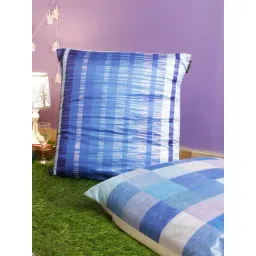 Romee Blue & White Velvet Cushion Covers (60 x 60 cm) - Set of 2-picture-18