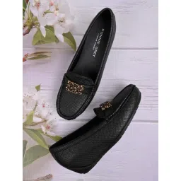 Ronnie Grey Women's Black Casual Loafers-picture-23