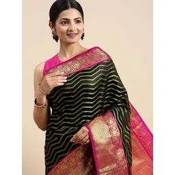 Royal Rajgharana Saree Woven Design Zari Silk Blend Kanjeevaram Saree-picture-41