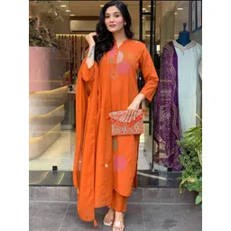 Ruaati Women Geometric Embroidered Straight Pure Cotton Kurta With Trousers & Dupatta-picture-41