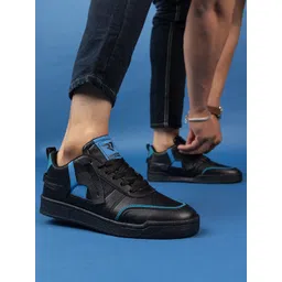 RUN SEVEN Men Colourblocked Lightweight Sneakers-picture-32