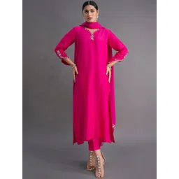 RUNAYA NX Women Floral Embroidered Straight Kurta with Trousers & Dupatta-picture-24