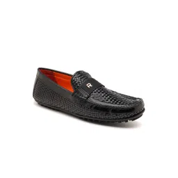 Ruosh Men Textured Lightweight Leather Penny Loafers-picture-38