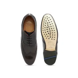 Ruosh Textured Leather Formal Oxford Shoes image 4