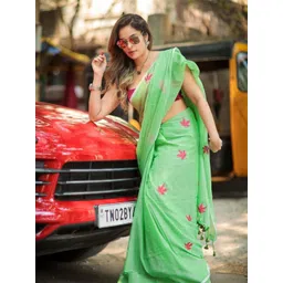 Ruuprekha Floral Pure Cotton Khadi Saree-picture-23