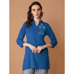 Ruvii Women Embroidered Thread Work Shtraight Short Kurta-picture-34