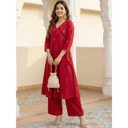 Ruvii Women Ethnic Motifs Embroidered Angrakha Thread Work Liva Kurta with Palazzos-picture-30