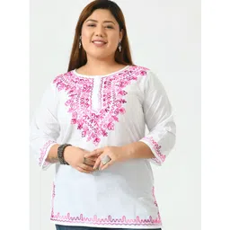 SAAKAA Plus Size Round Neck Floral Print Cotton Top-picture-38