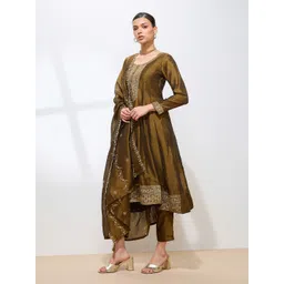 Saanjh Floral Yoke Design Zari A-Line Kurta with Trousers & With Dupatta-picture-35