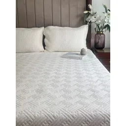 Sadyaska White Geometric Reversible Cotton Double King Bed Cover & 2 Pillow Covers-picture-29