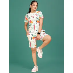 SAKARMAA Women Digital Printed Round Neck T-Shirt With Shorts Co-Ords-picture-32