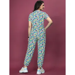 SAKARMAA Women Printed T-Shirts & Trousers Co-Ords image 5