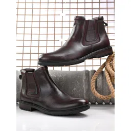 San Frissco Men Maroon Solid Chelsea Boots-picture-21