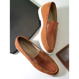 San Frissco Men Textured PU Loafers image 1
