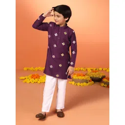 Sangria Boys Embroidered Kurta & Pyjama Set-picture-57