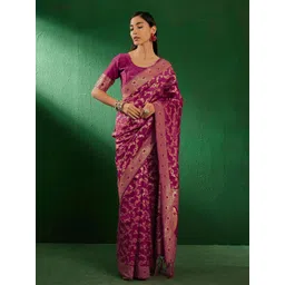 Sangria Burgundy Ethnic Motifs Woven Design Zari Banarasi Saree-picture-12