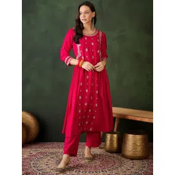 Sangria Floral Embroidered Round Neck Sequinned Anarkali Kurta With Trousers-picture-37